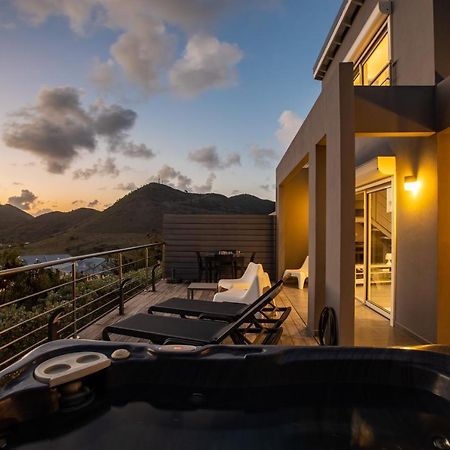 The Rock Apartment Cul de Sac Bagian luar foto