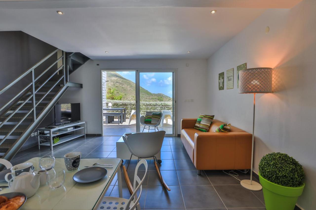 The Rock Apartment Cul de Sac Bagian luar foto